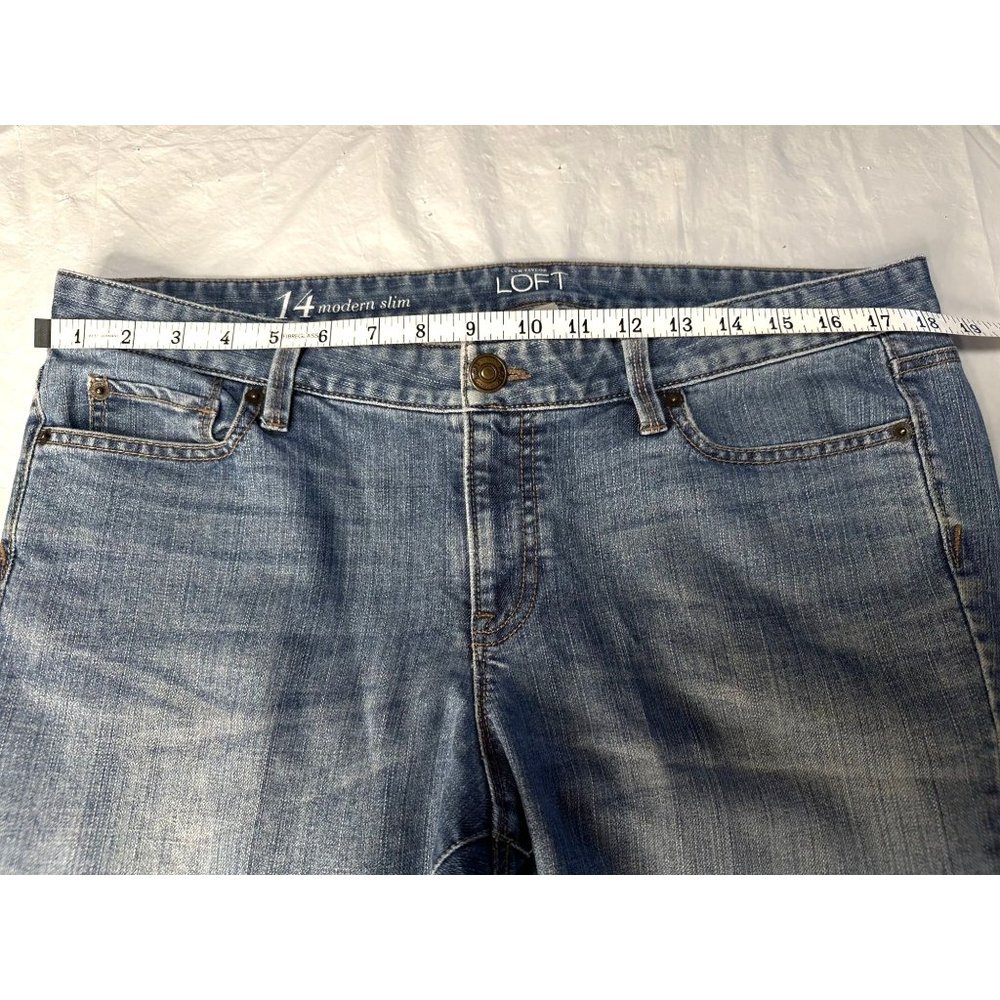 Loft Ann Taylor Mid Rise Modern Slim Jeans Blue Med Wash size 14 - Picture 14 of 15